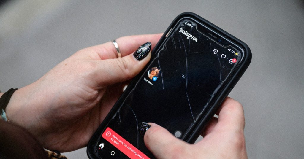 Facebook, Instagram, Threads Restored After 2-Hour Global Outage Facebook, Instagram, Threads Restored After 2-Hour Global Outage