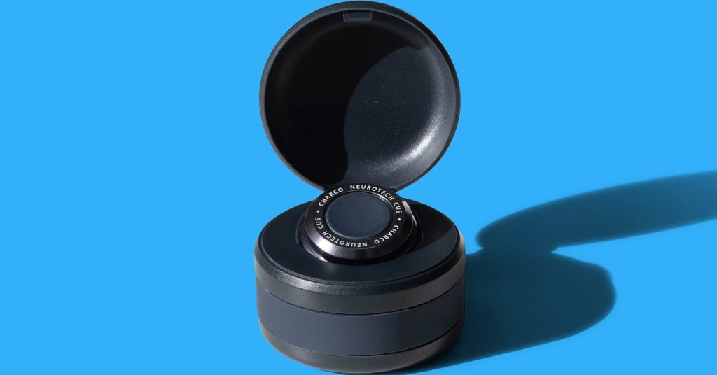 Wearable Device Alleviates Parkinson’s Symptoms, Improves Quality of Life Wearable Device Alleviates Parkinson’s Symptoms, Improves Quality of Life