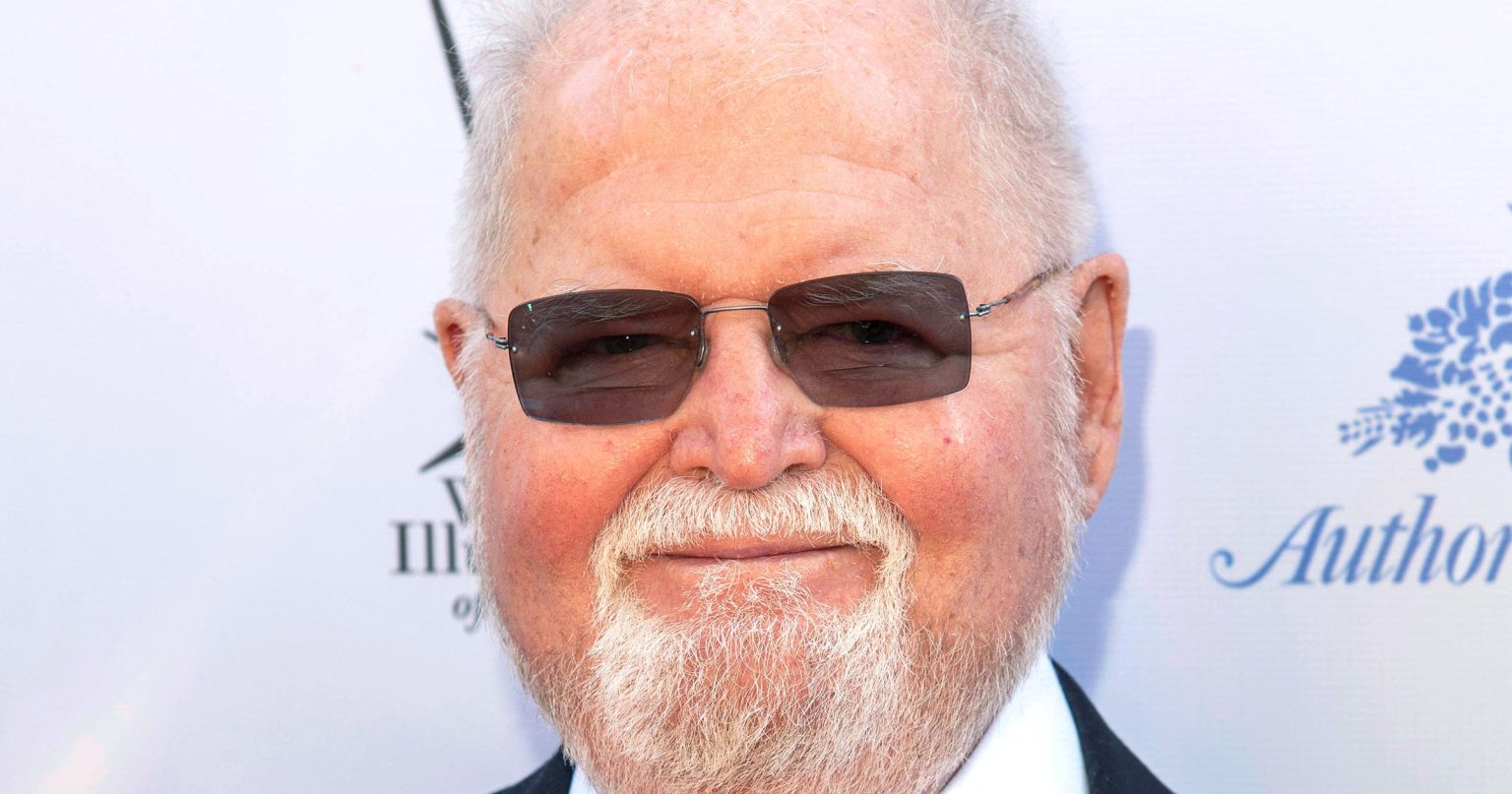 Adapting ‘Ringworld’ for TV: Updating a Sci-Fi Classic Adapting ‘Ringworld’ for TV: Updating a Sci-Fi Classic