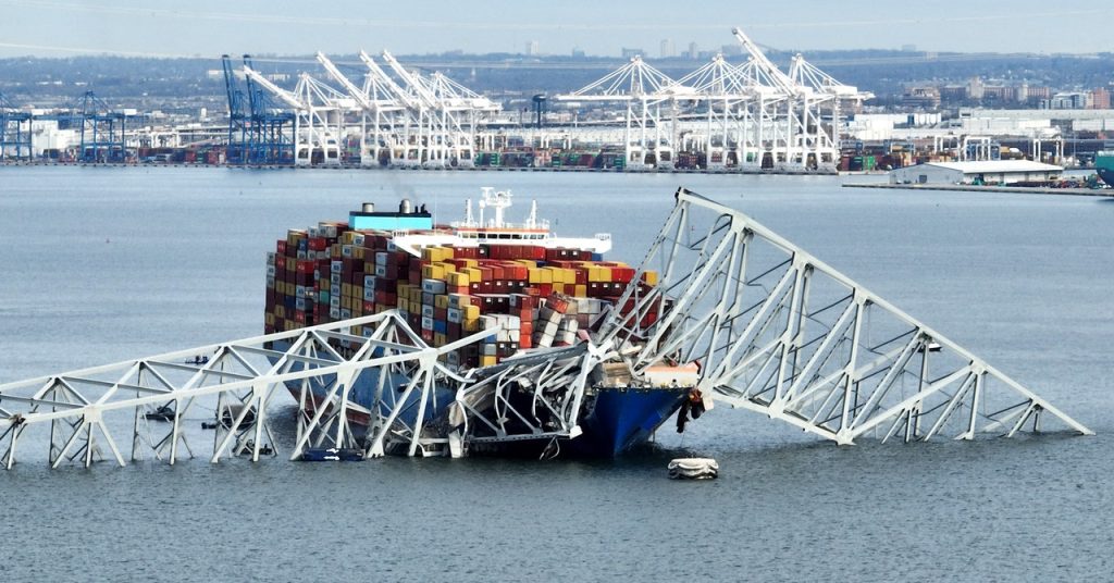Baltimore Bridge Collapse: Uncovering the Rapid Structural Failure Baltimore Bridge Collapse: Uncovering the Rapid Structural Failure