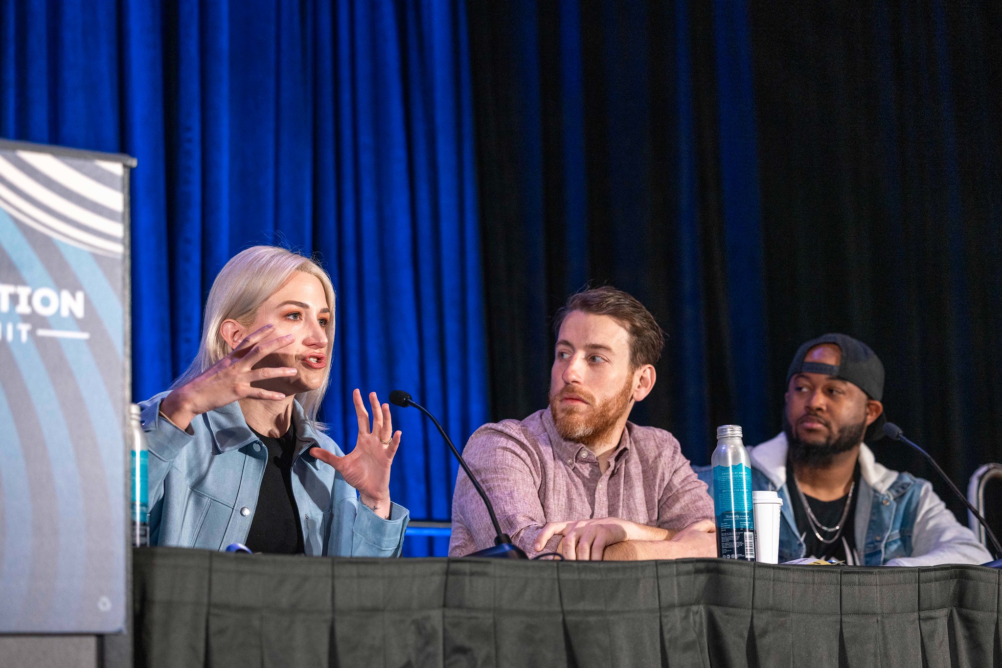 Developers speak‍ on a panel⁢ at Game Developers Conference 2024.