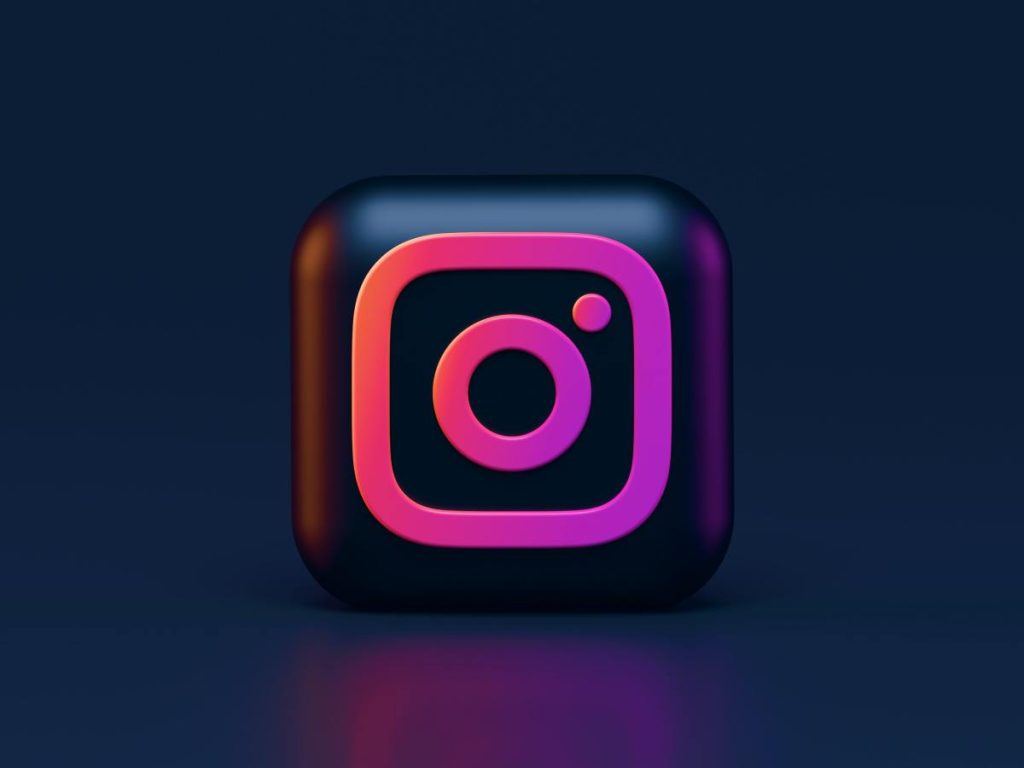 Meta Tests AI-Powered Instagram Search Bar for Enhanced User Experience