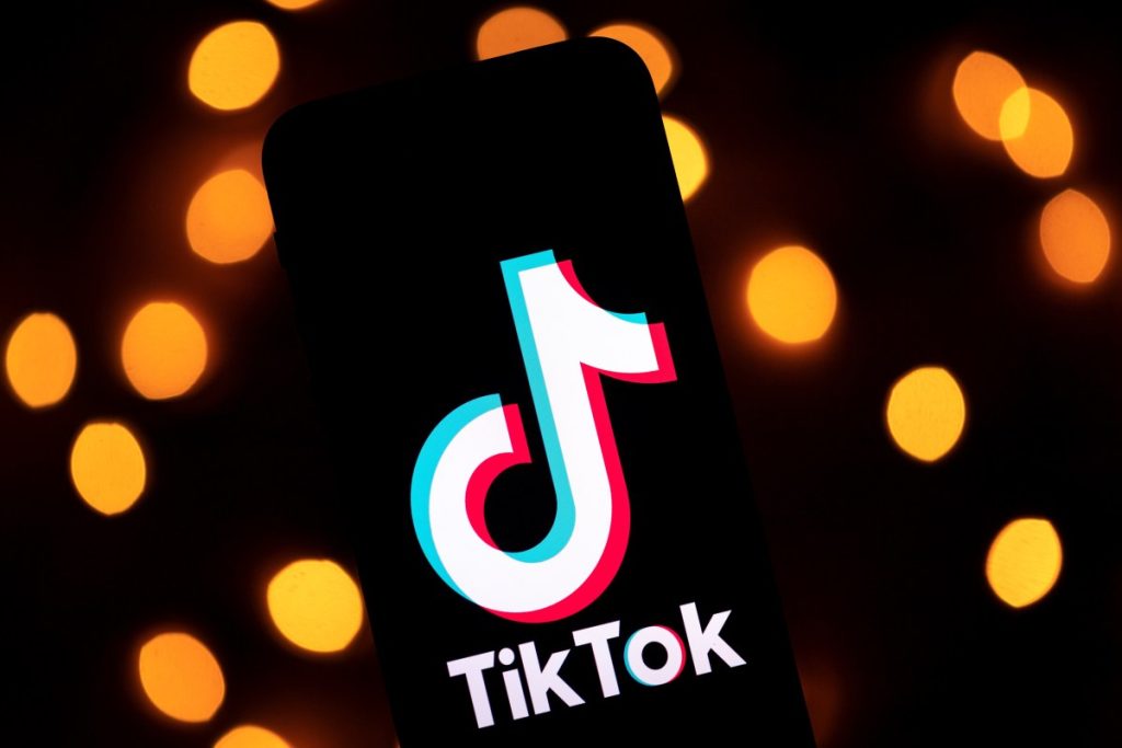 TikTok Shop Brings Secondhand Luxury Fashion to UK Market TikTok Shop Brings Secondhand Luxury Fashion to UK Market