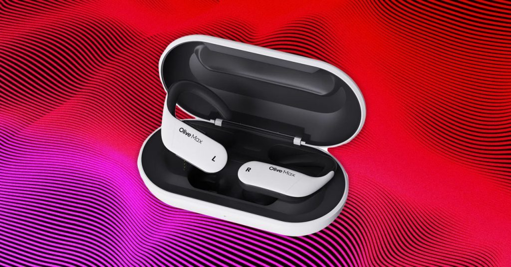 Effective Hearing Aids for Mild Hearing Loss: Big and Clunky, but Helpful