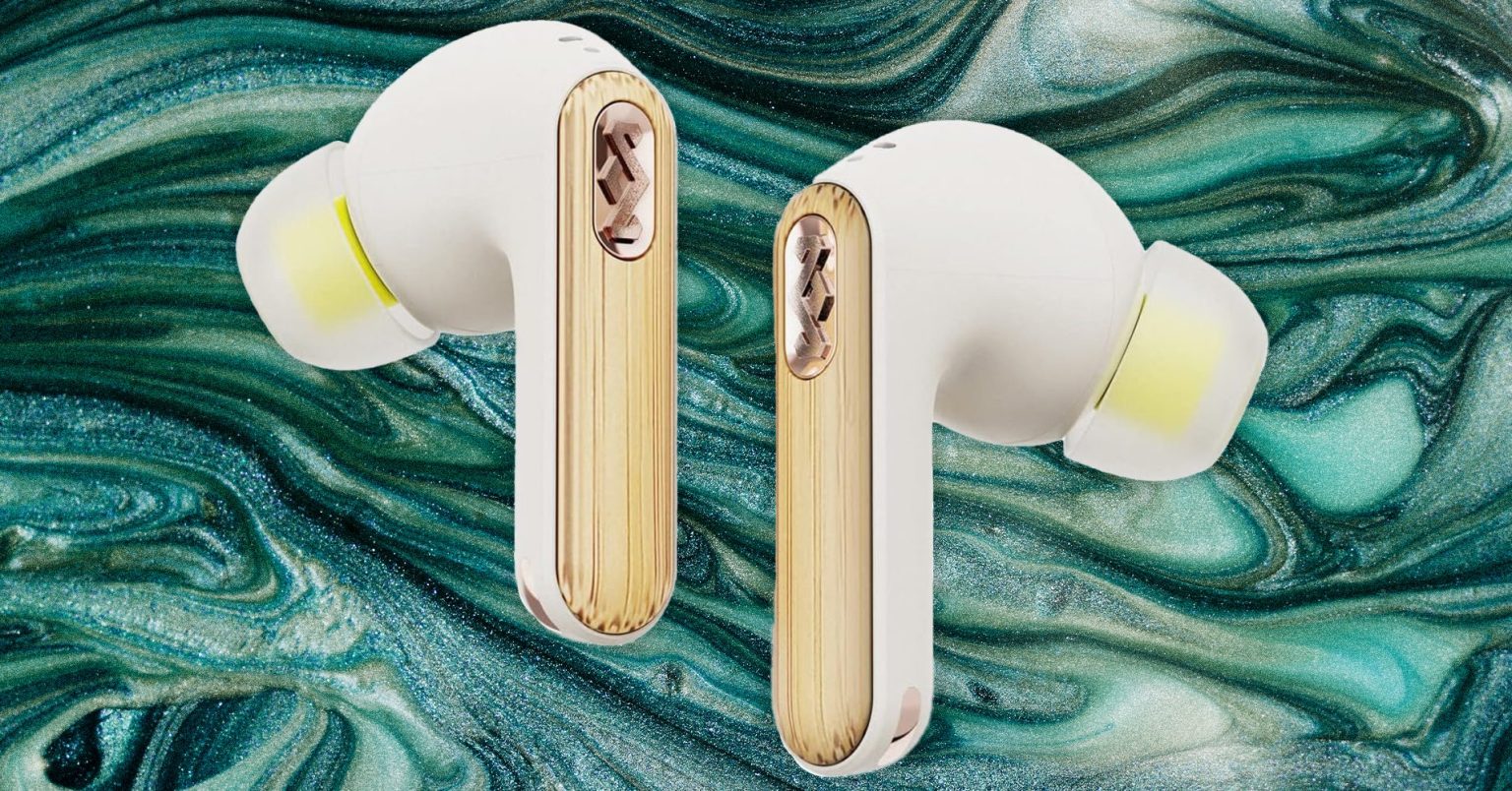 23 Eco-Friendly Products Made from Recycled Materials in 2024