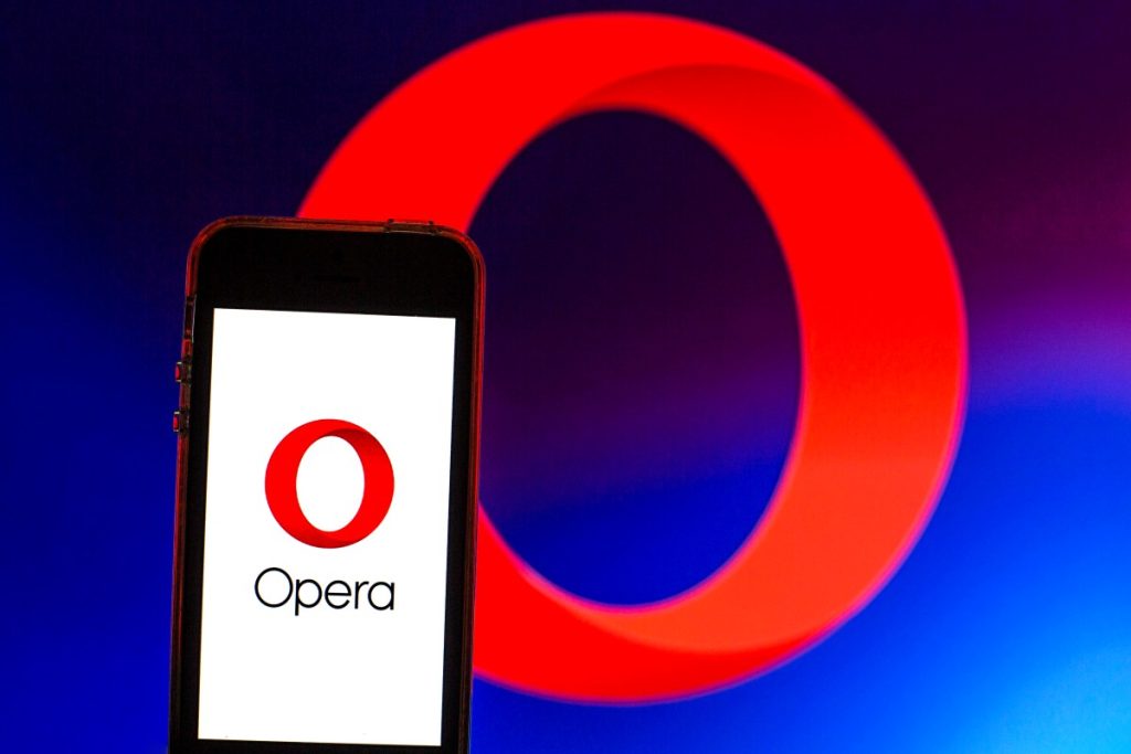 Opera’s AI Summarizes Web Pages on Android for Effortless Browsing Opera’s AI Summarizes Web Pages on Android for Effortless Browsing