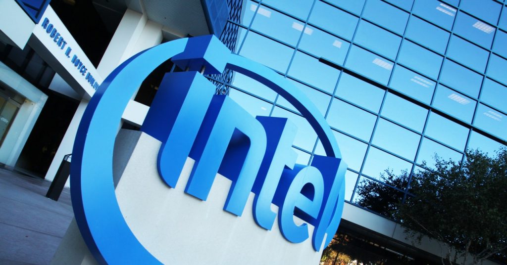 Intel to Cut Over 15,000 Jobs Despite Billions in US Government Aid